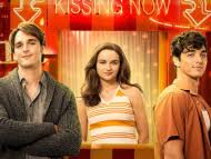 Nach the kissing booth 2 10 netflix filme fur die wartezeit auf teil 3 from assets.cdn.moviepilot.de maybe you would like to learn more about one of these? Soundtrack Alle Lieder Aus Dem Netflix Film The Kissing Booth 2 Mit Songtext Songtexte Com