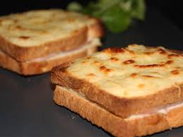 Croque Monsieur A La Sauce Bechamel Recette Recette Croque Monsieur Croque Monsieur Recette Croquant