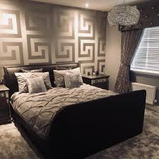 Choose your favorite sheets, pillowcases, blankets, duvets or plaids and buy them on the official website. Ow Gorgeous Is This Versace Wallpaper In This Stunning Bedroom Hotel Bedroom Design Bedroom Decor Wallpaper Bedroom