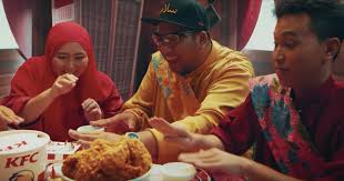 Menariknya lagu raya kali ini apabila semua kumpulan floor 88 ini. Video Kfc Cipta Lagu Raya Selamba Dari Ayam Goreng