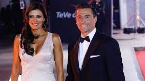 She won the miss paula pageant when she was 17 years old. Fernando Solabarrieta Responde A Los Rumores Del Fin De Su Relacion Con Ivette Vergara En Cancha