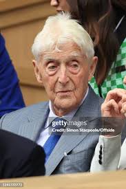 284 Michael Parkinson Television Host Stock Photos, High-Res Pictures, and  Images