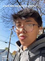 Discover My Comfort Playlist: Songs That Bring Joy