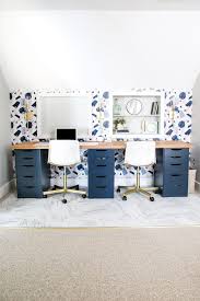 Whether in your living room, kitchen, or we love how creative this home office idea is, especially if you have a few odd nooks and crannies that are rarely used. Home Office Ideas For Two Whaciendobuenasmigas