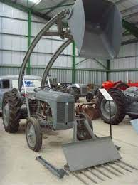 A Ferguson Tractor Fitted With A Banana Loader Tractors Vintage Tractors Homemade Tractor