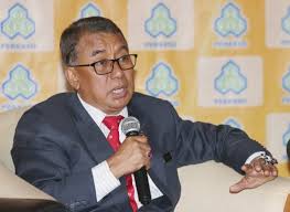 Yb haji awang bin hashim. Kesihatan Pekerja Malaysia Membimbangkan Ismail