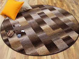 Der runde teppich im ringel look besteht aus baumwolle und jute. Designer Velour Teppich Mystic Karo Braun Rund