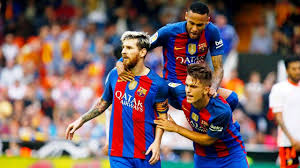 Argentina star lionel messi claimed his girlfriend was pregnant with their first child. Lionel Messi Fighting For His Teammates Defending Protecting Them Hd Youtube