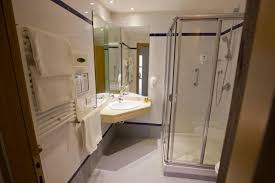 Italy, rome, via giorgio perlasca, 50. Holiday Inn Express Rome East An Ihg Hotel Hotel Italien