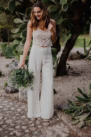 Braut Mit Hose Ohne Kategorie Gestandnisse Einer Hochzeit In 2020 Hosenanzug Braut Kleider Hochzeit Kleid Hochzeit