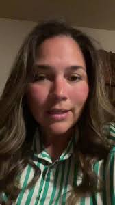 Emmy Muñoz (@emmybl_16)