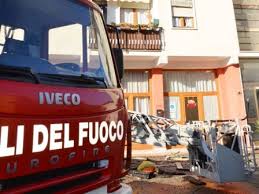 .a sostegno dei vigili del fuoco discontinui e volontari. Carenza Di Organico Per I Vigili Del Fuoco Risorse Da Incrementare Gonews It