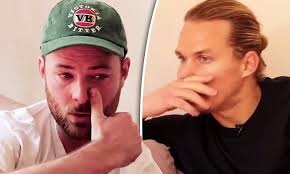 KIIS FM radio hosts chat about depression is commended