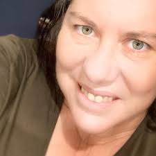 Free moving boxes in Larkin