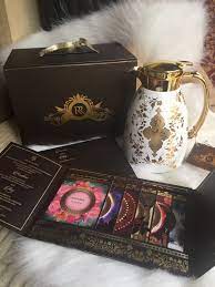 Hong Kong Uk Fashion Blogger Freelance Stylist Writer And Personal Shopper Box Wedding Invitations Gold Wedding Invitations Wedding Invitation Cards