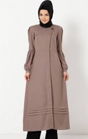 Trend Rahibe Adayi Mevsim Ferace Cesitleri Moda Moda Tasarimcilari Moda Stilleri