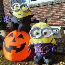 Prepping For Halloween Snacks Decor More Savvy Sassy Moms Halloween Halloween Snacks Decor