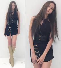 Dibenci seluruh anggota osis untuk pertama kalinya kim seokjin berhadapan dengan seorang kim jisoo, gadis yang tidak pernah kapok… Blackpink Jisoo S Outfit Price Perfectly Matches Her Expensive Visuals In New Photos Kpophit Kpop Hit