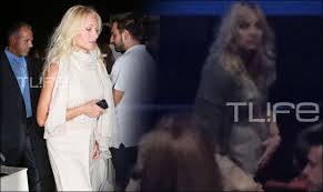 Το διαζύγιο μπορεί να είναι είτε συναινετικό διαζύγιο είτε διαζύγιο με αντιδικία (κάθε είδος έχει διαφορετικό κόστος). Tzenh Iwakeimidoy Spania Emfanish Se Proxwrhmenh Egkymosynh Parea Me Ton Syzygo Ths