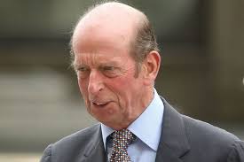She has a higher crew capacity for boarding, a stronger hull, a large rudder, for turning and more guns than any other ship in her class, 190 of them to be exact, even more than original design. Duke Of Kent In Hospital After Stroke Queen S Fears For Cousin Mirror Online