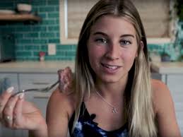 Ex-Vegan Influencer Follows Carnivore Diet for 30 Days, Upsets Fans