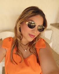 las quiero dejar en mi feed 😁🧡☀️👛🕶️!!🙌🏼