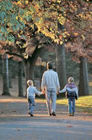 Todos los niños, nacidos de matrimonio o fuera de matrimonio, tienen derecho a igual protección social. Derecho Ecuador Ninos Ninas Y Adolescentes Derechos Y Deberes