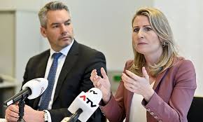 Familienministerin raab zur situation von familien in österreich kurier. Susanne Raab Seo Title Tags Default