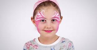 Kinderschminken Verwandel Dein Kind In Eine Zauberhafte Prinzessin Familie De In 2020 Kinder Schminken