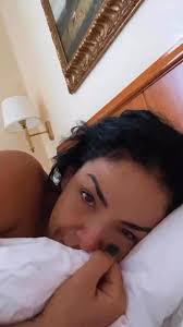 Morning everyone ☀️💋🥰 #morning #morningvibes #arte #wakeup #smile #love  #live #life