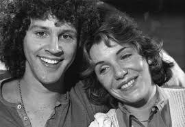 John Rubinstein and Jill Clayburgh during a PIPPIN rehearsal break in 1972.  Photo: Jack Mitchell #johnrubinstein #jillclayburgh #pippin  #imperialtheatre #jackmitchell #bygonebroadway