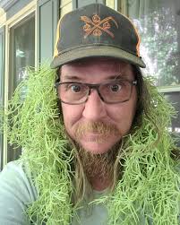 Brennie's prepares for busy Halloween night