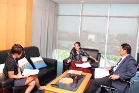Joanna sue photography | wedding and lifestyle, telling stories of ordinary love and life in nc and beyond! Political Secretary To Chief Minister Of Sabah Paid A Visit To Ids Ceo Ids