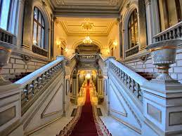 Situaţia activelor şi pasivelor bilanţiere existente în sold la data. Muzee In Bucuresti Muzeul Bnr In Banca Nationala A Romaniei Travelista Ro Mereu In Asteptarea Urmatoarei Aventuri