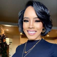 Ayesha Wells's Instagram, Twitter & Facebook