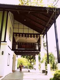 Black And White Architecture Singapore Black And White House Singapore Botanical Gardens Colonial House Colonial Exterior British Colonial Style