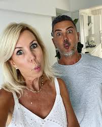 Michelle Schoenfeld (@michelleschoenfeldofficial) • Instagram photos and  videos