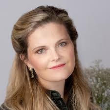 Ella Ashby's Instagram, Twitter & Facebook