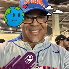 😂🥊 “JOE Frazier SAID 'BOB AND WEAVE' — HOLMES SAID 'GOODNIGHT!'” — The  son of a legend walked in with pride… and left in silence. 90 seconds, one  uppercut, and a brutal