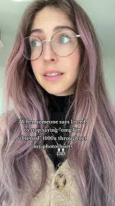 Danielle Hubble's Instagram, Twitter & Facebook