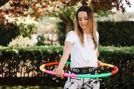 Hula hoop reifen sind unsere stärke und wir produzieren hoopomania selbst. Trendsport Hula Hoop Stylishe Reifen Fur Wenig Geld Chip
