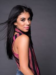 Fit latinas is a community of nutritionally empowered woman. Chrissie Fit Dishes On Pitch Perfect 2 Teen Beach 2 And Beauty Essentials Glamour