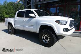 Trail series | bead grip® street series; Toyota Tacoma With 17in Method Race 305 Nv Wheels Exclusively From Butler Tires And Wheels In Atlanta Ga Image Number 12071