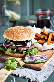 Homemade Wildschweinburger Gesunde Burger Rezepte Susskartoffel Pommes Lebensmittel Essen