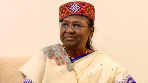 Draupadi Murmu Oath Ceremony: नवनिर्वाचित राष्ट्रपति द्रौपदी मुर्मू आज  करेंगी शपथ ग्रहण,राजघाट पहुंचकर बाबू को दी श्रद्धांजलि - Buziness Bytes  Hindi