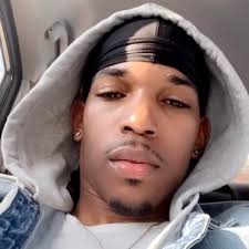 Dexter Robertson (@DexterR65278895)