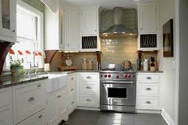 15 فكرة لديكور حوائط المطبخ بالحجر والطوب جمــــــال بــيــتـــــــك