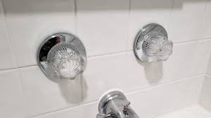 How To Fix A Leaking Dripping Delta Bathtub Faucet 2 Fix Youtube