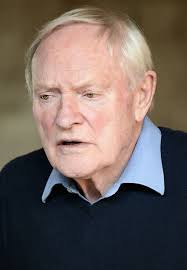 Julian Glover — Wikipédia