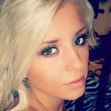 Ashton Crawford (@1cd1eae1dae9487)